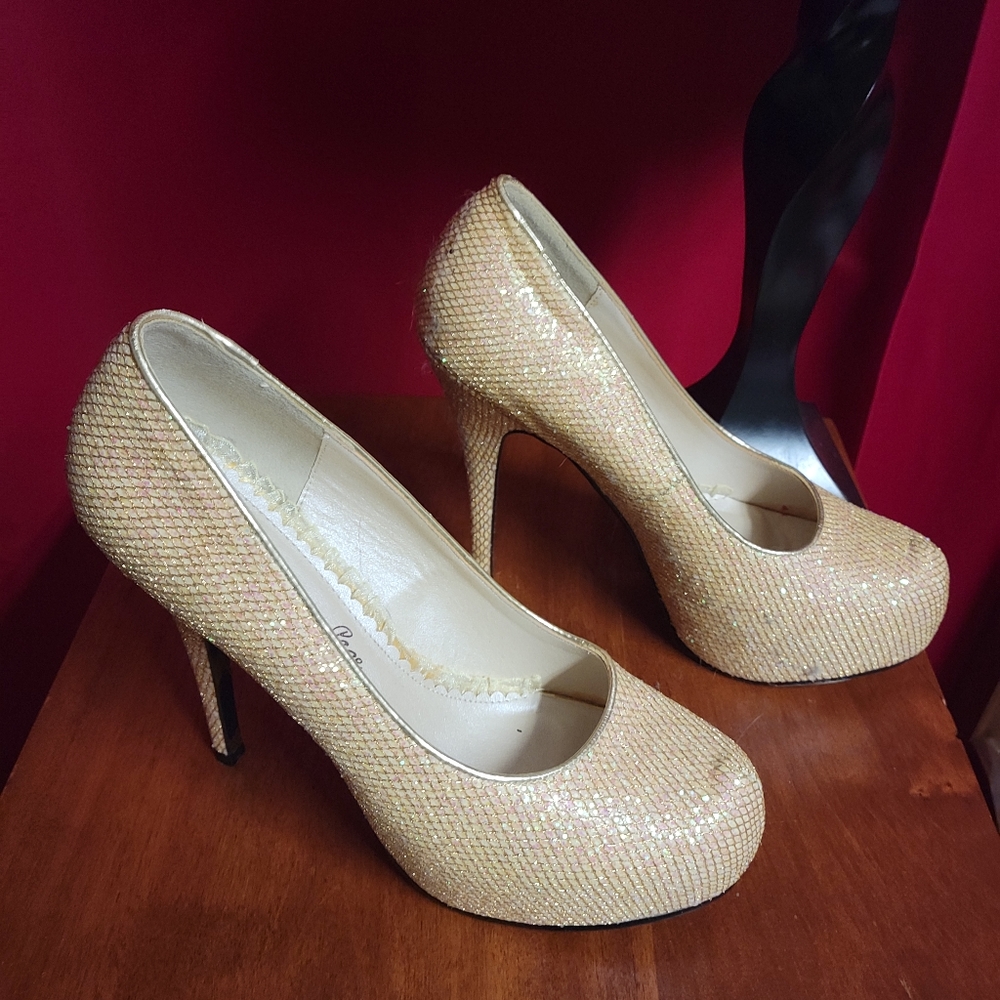 Bettie Page heels